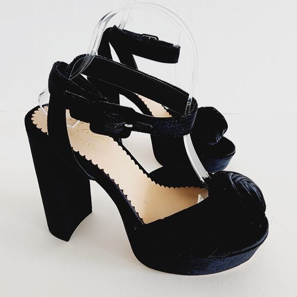 Antonio Melani Black Velvet Open Toe Platform Sandals Heels Rose Accent Size 9 - Picture 2 of 12